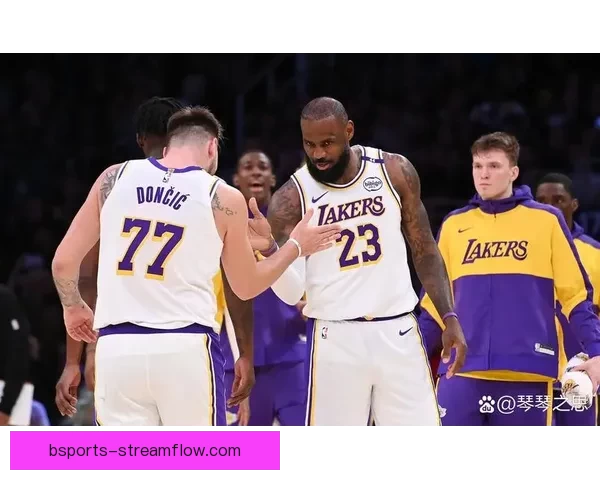 布朗晃飞亚历山大微笑回敬 战胜雷霆激励塔图姆士气